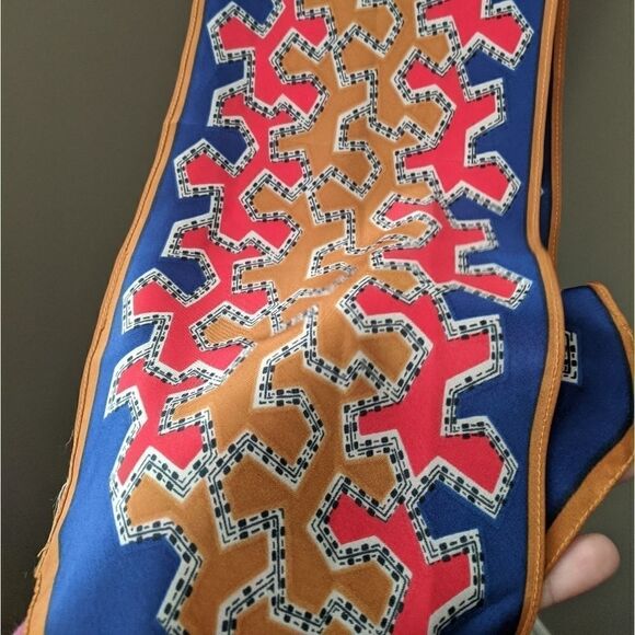 Vintage Vera Skinny Printed Scarf - Picture 3 of 4